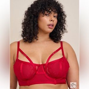 Straps And Lace Underwire Bra